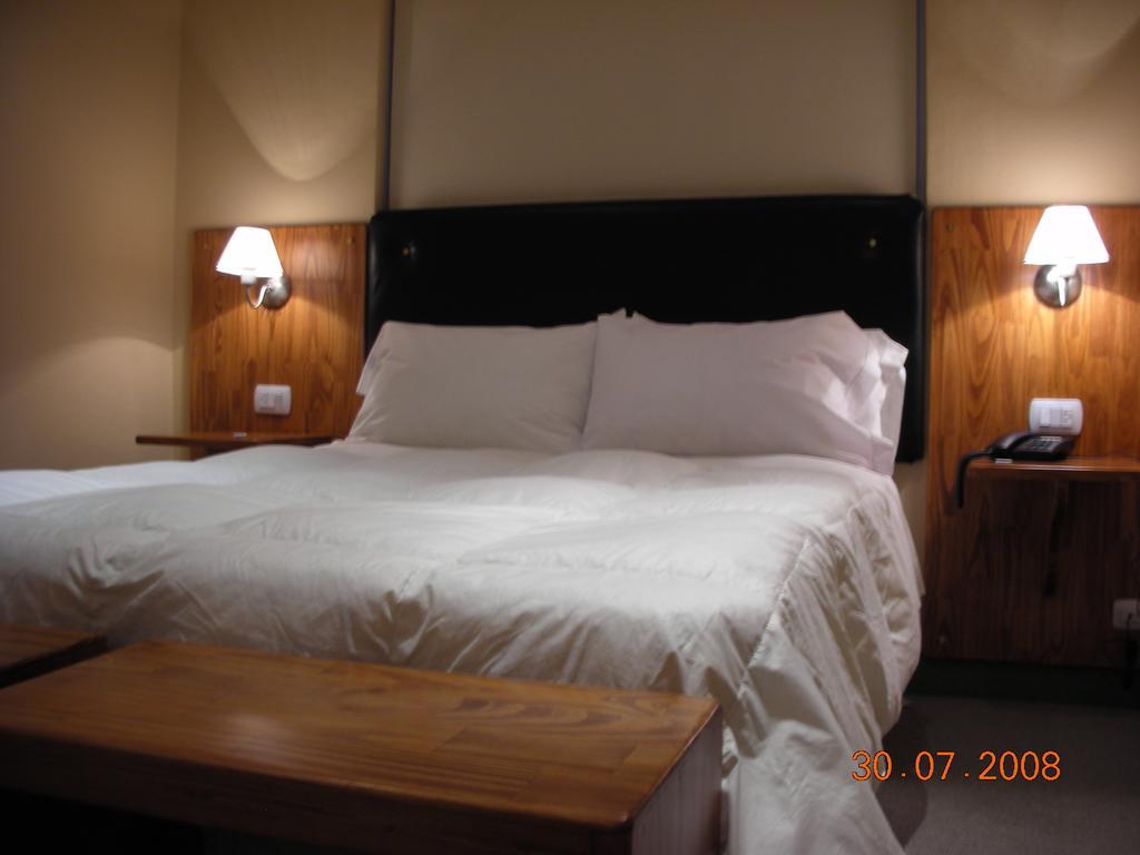 Euskadi Hotel ヘネラル・ピコ 部屋 写真