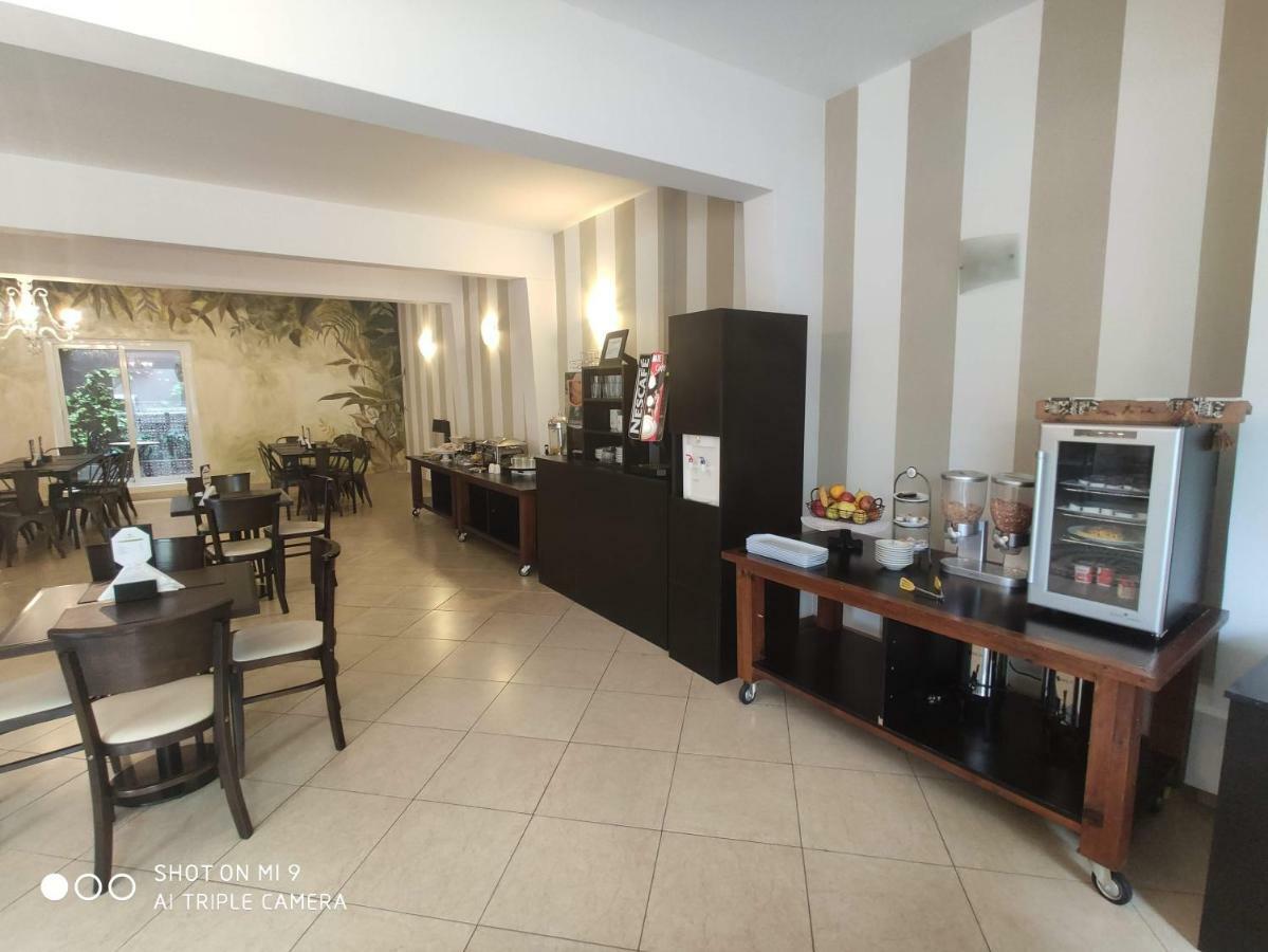 Euskadi Hotel ヘネラル・ピコ エクステリア 写真