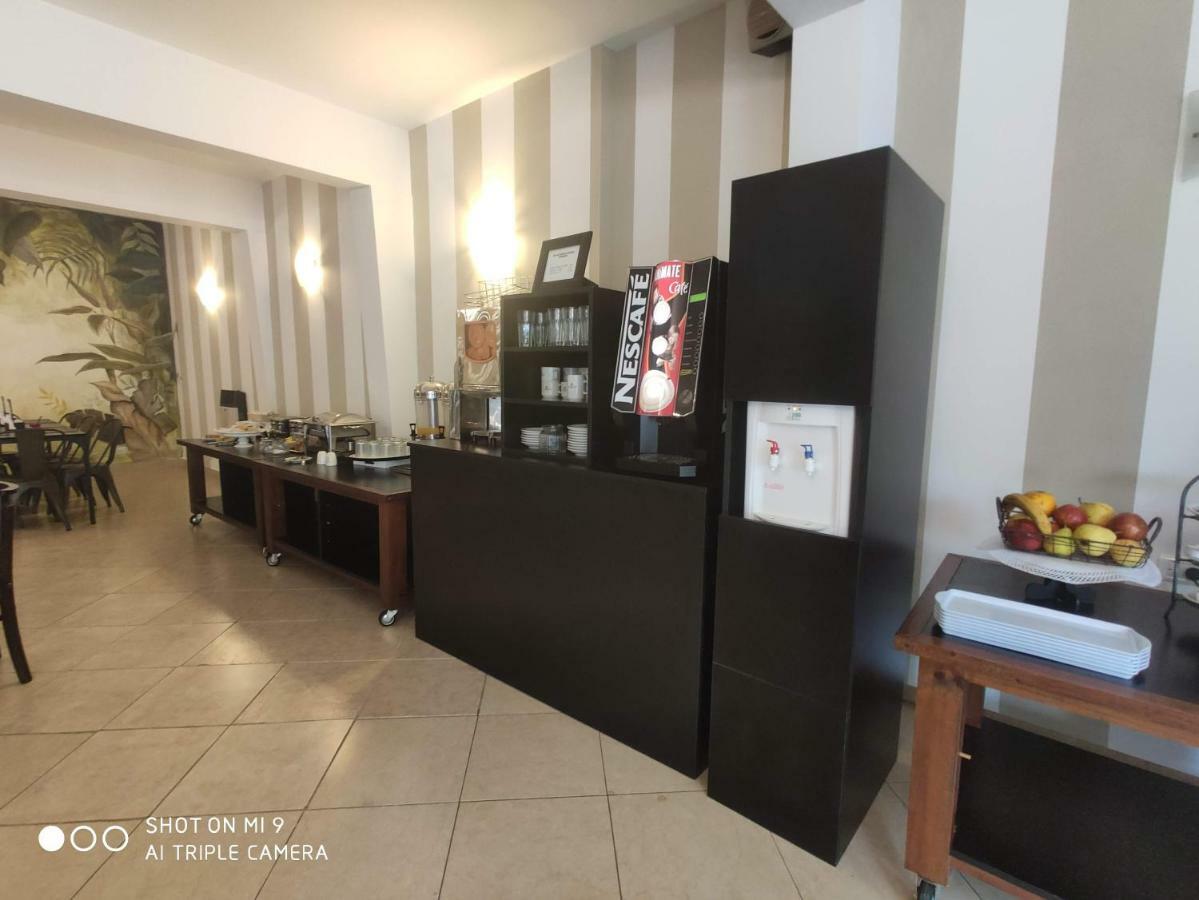 Euskadi Hotel ヘネラル・ピコ エクステリア 写真
